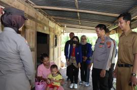 CEGAH STUNTING DI PADUKUHAN WARENG BERSAMA KAPOLRES GUNUNGKIDUL